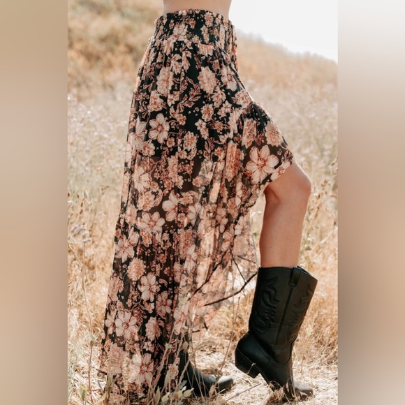 NWT Promesa Floral Print Asymmetrical High Low Hi/Lo Smocked Maxi Skirt - Picture 4 of 10